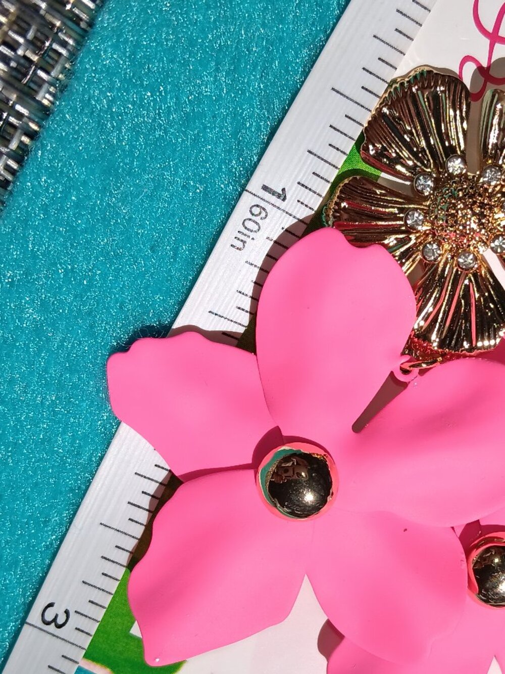Lilly Pulitzer earrings - Picture 9 of 12